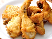 ハーブ鶏のフライドチキン